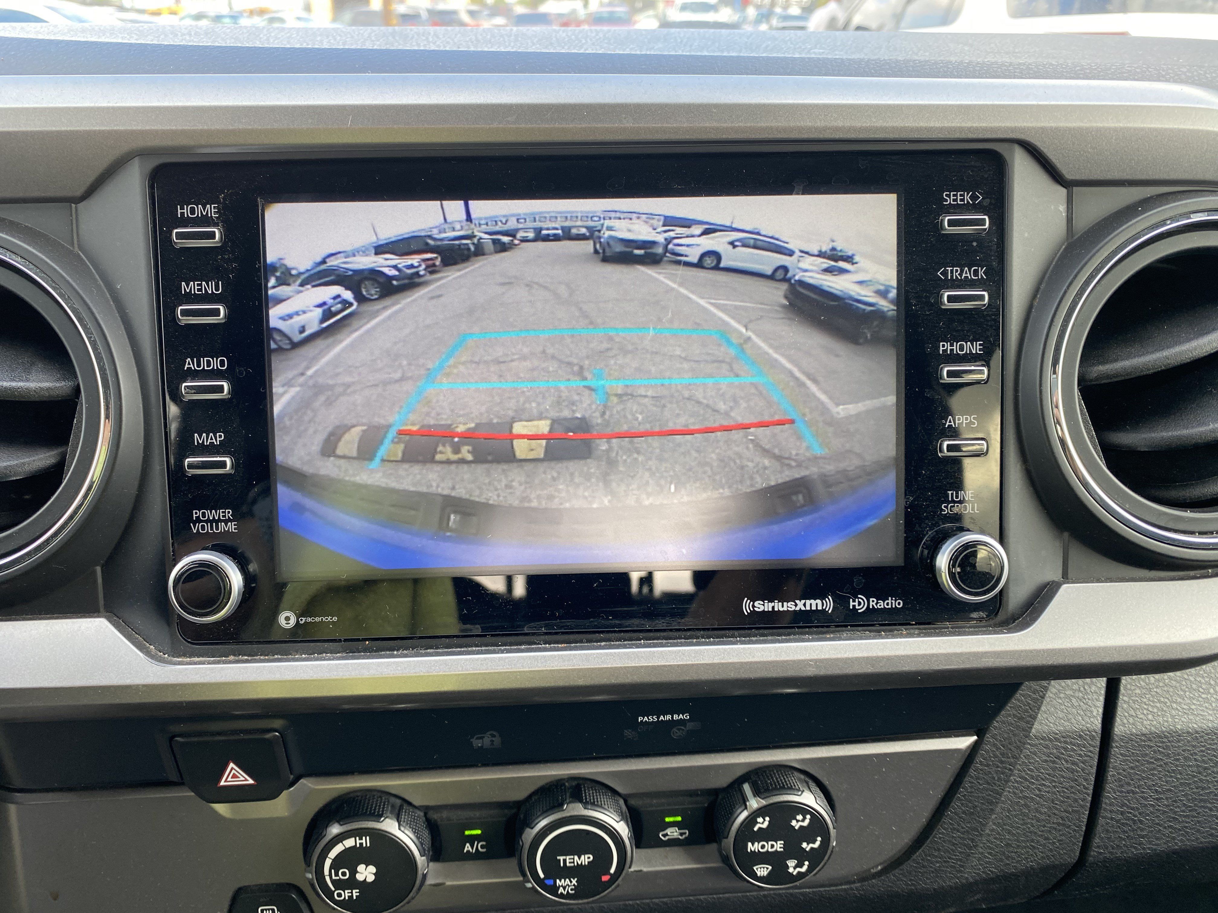Used 2020 Toyota Tacoma SR5 RWD image 25