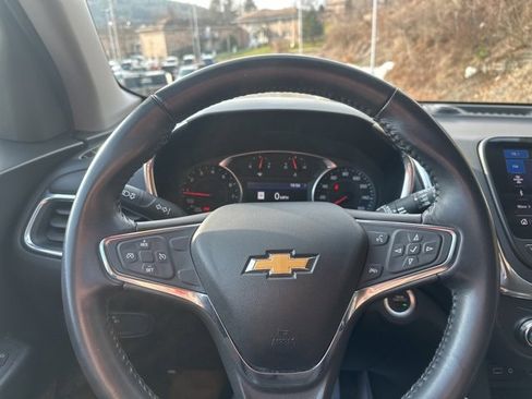 Used 2019 Chevrolet Equinox LT w/ Lights and Bright Package image 14