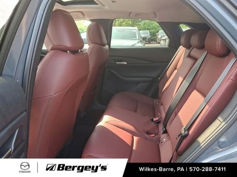 Certified 2025 MAZDA CX-30 AWD 2.5 S w/ Preferred Package image 6