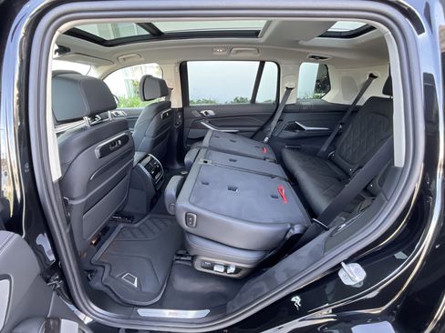 Certified 2024 BMW X7 xDrive40i image 29