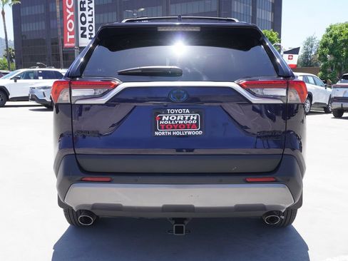 Certified 2020 Toyota RAV4 Limited AWD/4WD image 6
