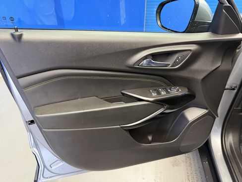 Used 2024 Chevrolet Trax LT w/ Driver Confidence Package FWD image 9