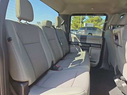 Used 2020 Ford F250 XL w/ STX Appearance Package AWD/4WD image 26