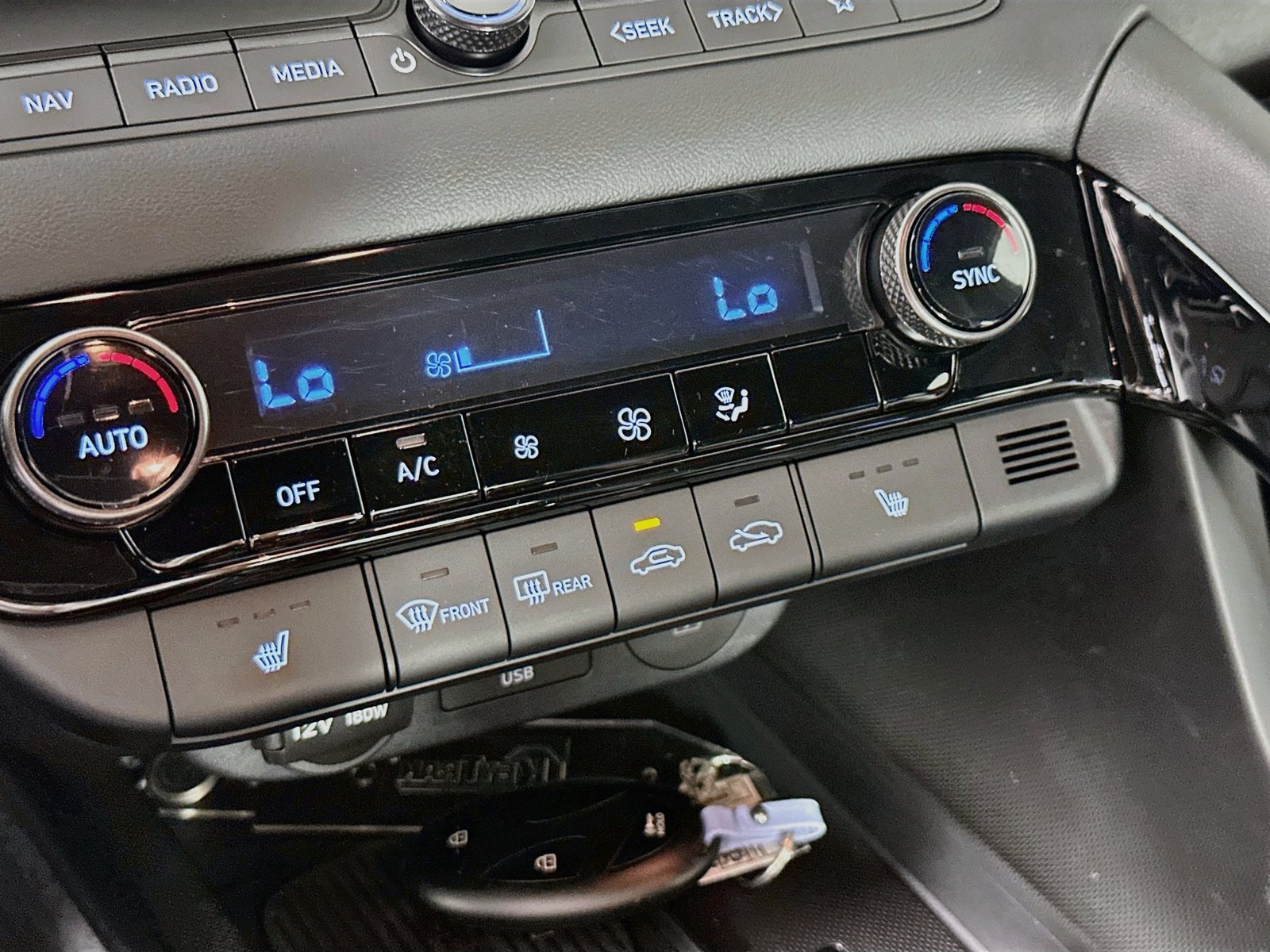 Used 2025 Hyundai Elantra N FWD image 15