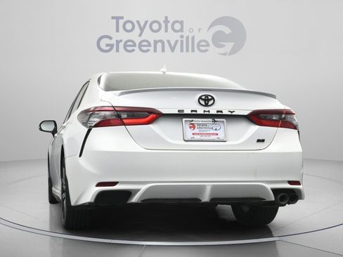 Certified 2024 Toyota Camry SE FWD image 11