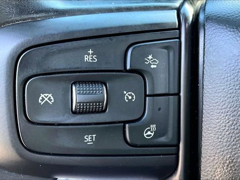Used 2025 GMC Sierra 1500 AT4 AWD/4WD image 11
