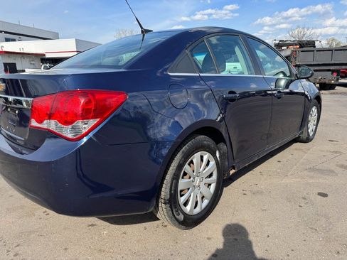 Used 2011 Chevrolet Cruze LS w/ Connectivity Package FWD image 11