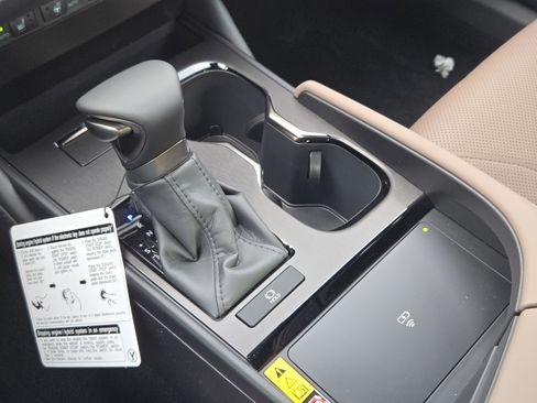 New 2025 Lexus ES 350 Ultra Luxury image 15