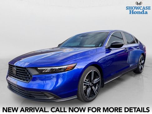 Used 2024 Honda Accord Sport image 2