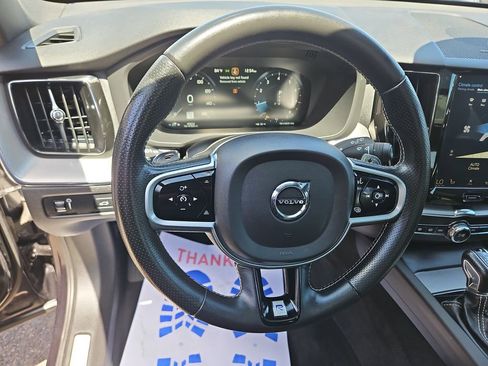 Used 2019 Volvo XC60 T6 R-Design w/ Protection Package Premier AWD/4WD image 14