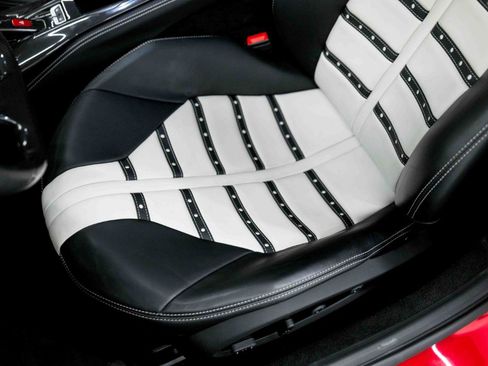 Used 2018 Ferrari 812 Superfast RWD image 54