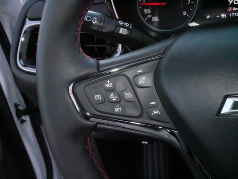 Used 2023 Chevrolet Equinox RS w/ RS Leather Package image 26