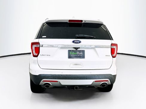 Used 2017 Ford Explorer Limited w/ Equipment Group 301A AWD/4WD image 7