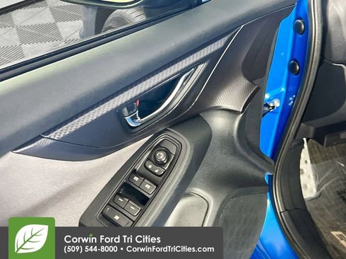 Used 2020 Subaru Impreza 2.0i Sport image 12