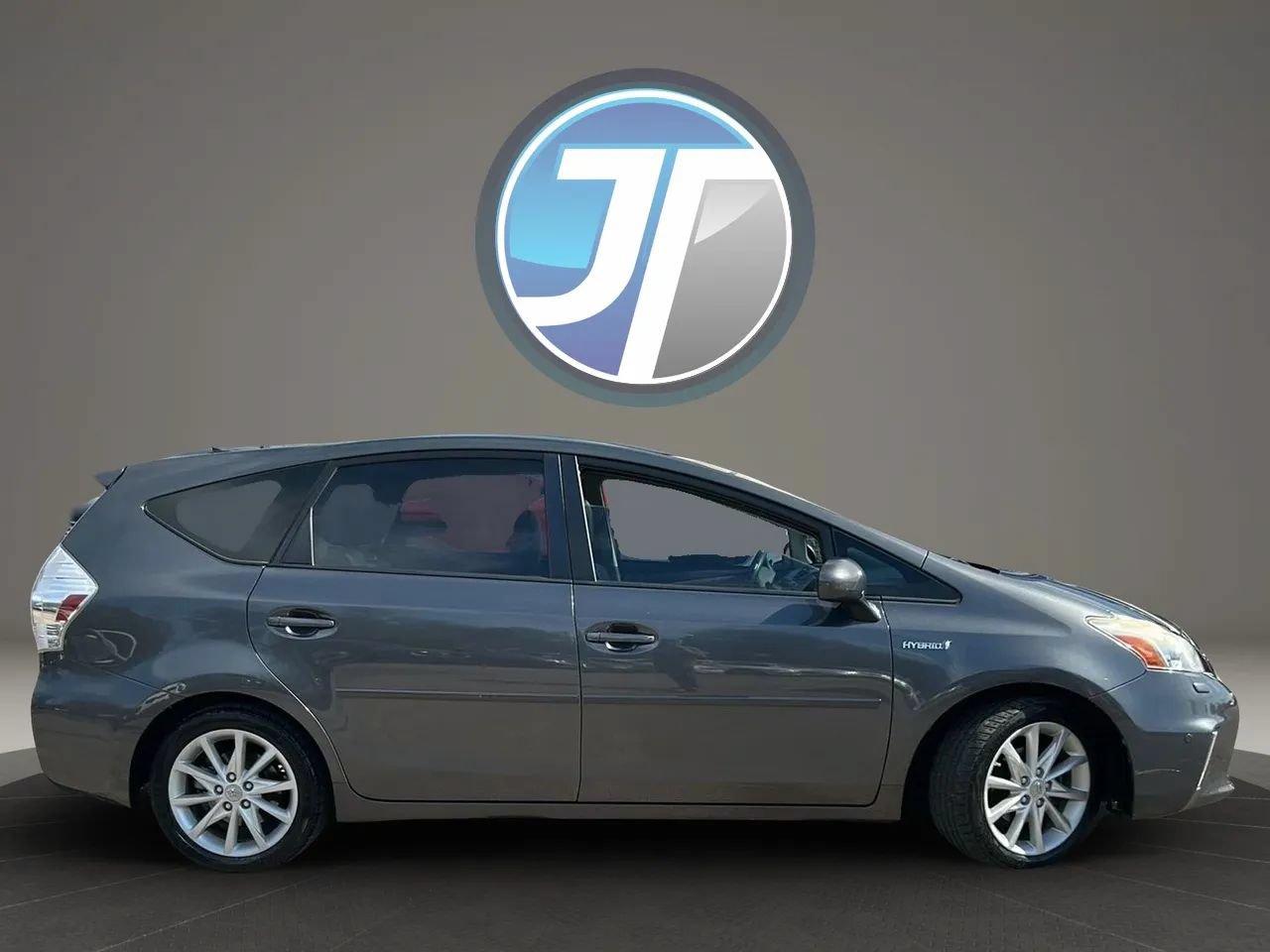 Used 2012 Toyota Prius V Five FWD image 9