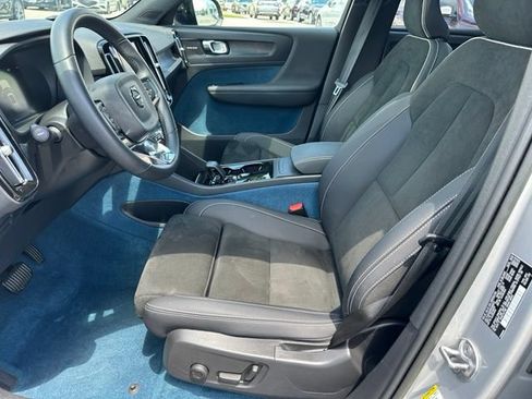 Used 2023 Volvo XC40 Recharge Ultimate AWD/4WD image 20
