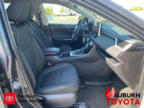 Certified 2024 Toyota RAV4 LE AWD/4WD image 16
