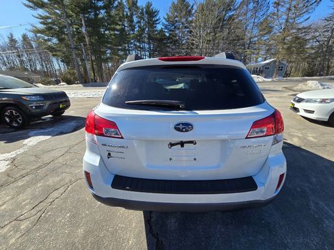 Used 2012 Subaru Outback 2.5i Premium w/ All-Weather Pkg image 13