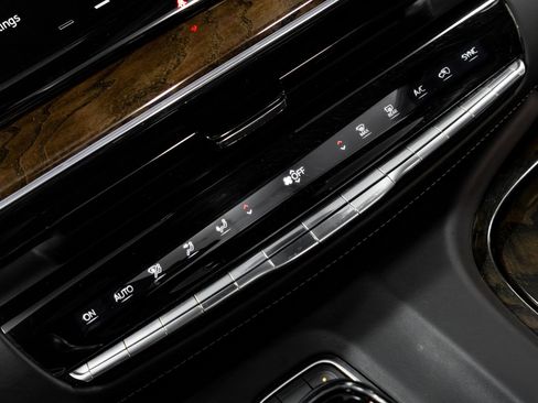 Used 2023 Cadillac Escalade Sport Platinum w/ LPO, ONYX Package image 67