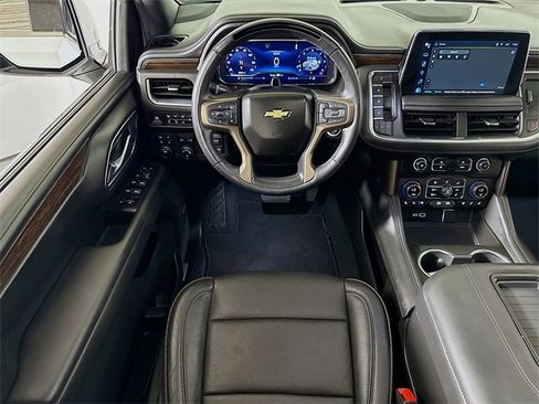 Certified 2024 Chevrolet Tahoe High Country w/ Advanced Technology Package image 22