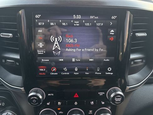 Used 2021 RAM 1500 Laramie image 18