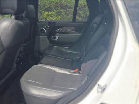 Used 2020 Land Rover Range Rover HSE AWD/4WD image 16