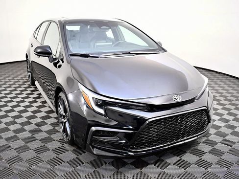 Used 2023 Toyota Corolla XSE w/ Carpet Mat Package (TMS) image 4