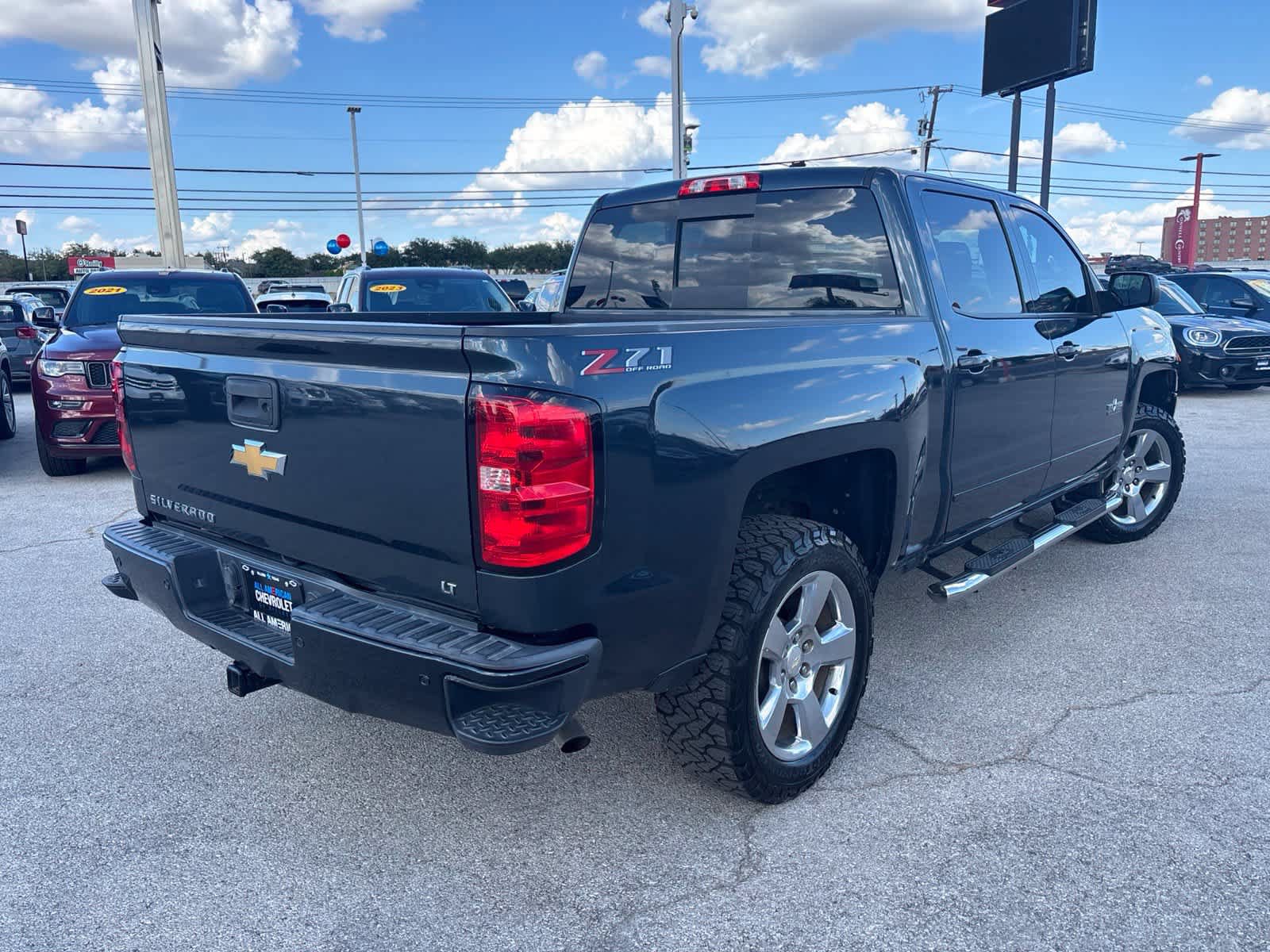 Used 2018 Chevrolet Silverado 1500 LT w/ Texas Edition AWD/4WD image 5