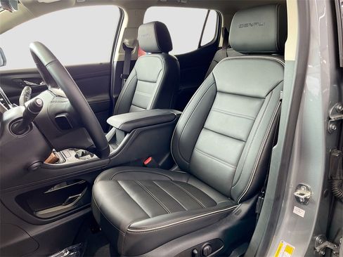 Used 2023 GMC Acadia Denali w/ Denali Technology Package image 22