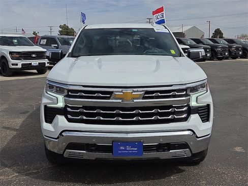 Used 2024 Chevrolet Silverado 1500 LTZ w/ Technology Package image 8