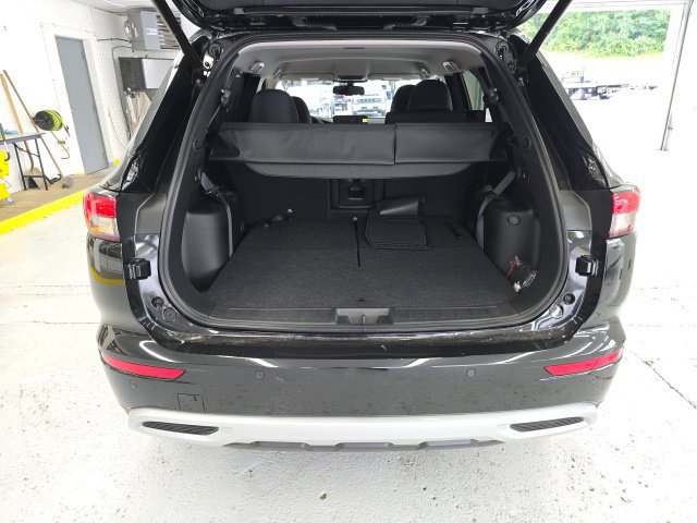 Used 2024 Mitsubishi Outlander SEL AWD/4WD image 8
