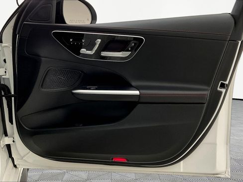 Certified 2023 Mercedes-Benz C 43 AMG 4MATIC Sedan image 28