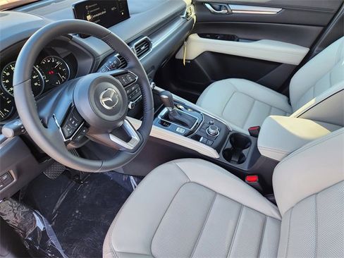 New 2025 MAZDA CX-5 AWD 2.5 S w/ Premium Plus Pkg image 5