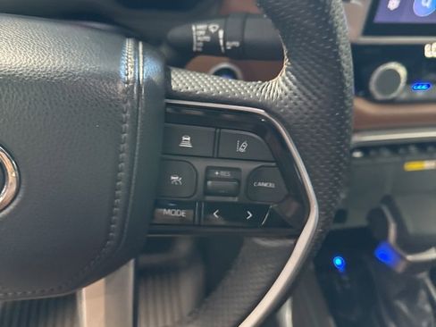 Used 2022 Toyota Tundra 1794 Edition image 34