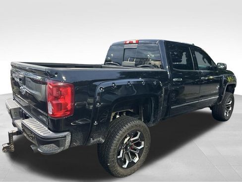 Used 2016 Chevrolet Silverado 1500 LTZ Z71 w/ LTZ Plus Package AWD/4WD image 5