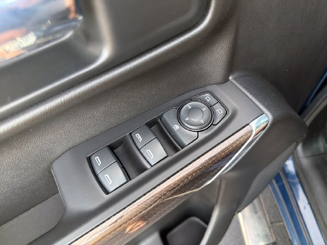 Used 2020 Chevrolet Silverado 1500 LT w/ All-Star Edition AWD/4WD image 13