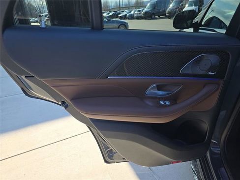 New 2026 Mercedes-Benz GLE 63 AMG S image 14