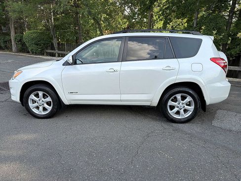Used 2009 Toyota RAV4 Limited AWD/4WD image 11