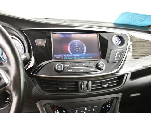 Used 2017 Buick Envision Essence AWD/4WD image 25