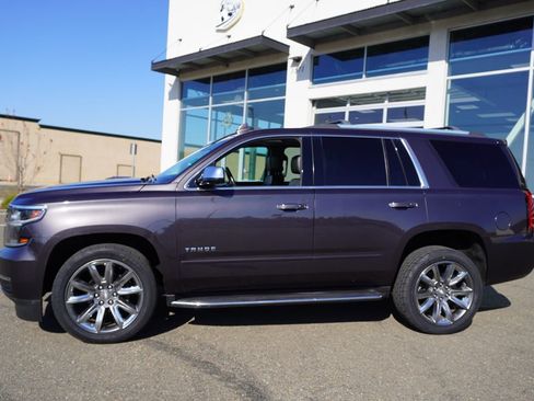 Used 2017 Chevrolet Tahoe Premier image 3