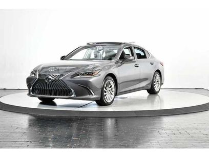 Certified 2021 Lexus ES 350 Ultra Luxury w/ Accessory Package 2