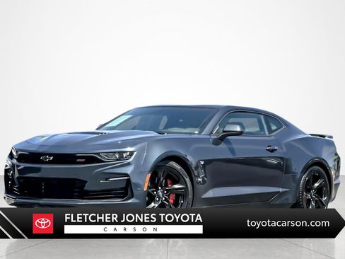 Used 2021 Chevrolet Camaro SS RWD image 1