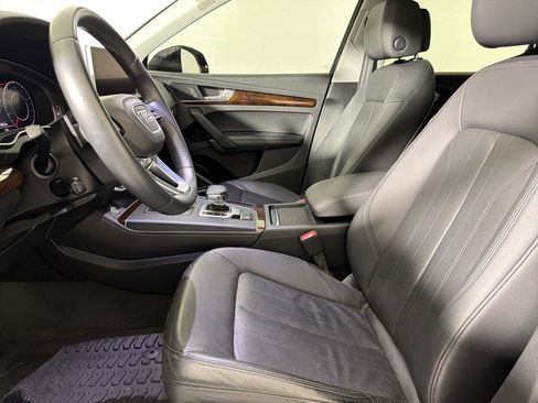 Used 2019 Audi Q5 2.0T Premium Plus AWD/4WD image 5