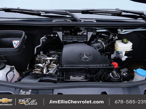 Used 2024 Mercedes-Benz Sprinter 2500 image 29