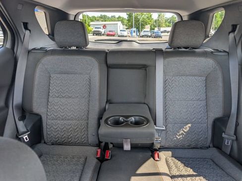 Used 2024 Chevrolet Equinox LT FWD image 16