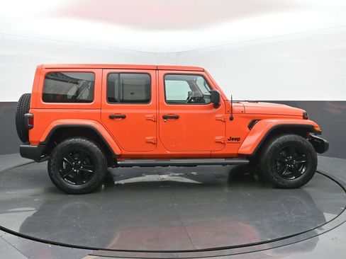 Used 2023 Jeep Wrangler Altitude image 6