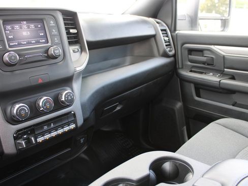 Used 2024 RAM 5500 Tradesman AWD/4WD image 31
