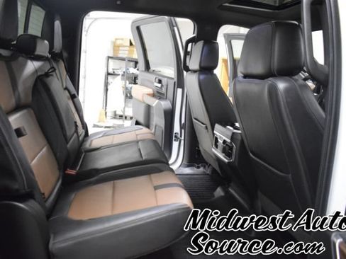 Used 2023 Chevrolet Silverado 2500 High Country w/ Z71 Off-Road Package AWD/4WD image 30