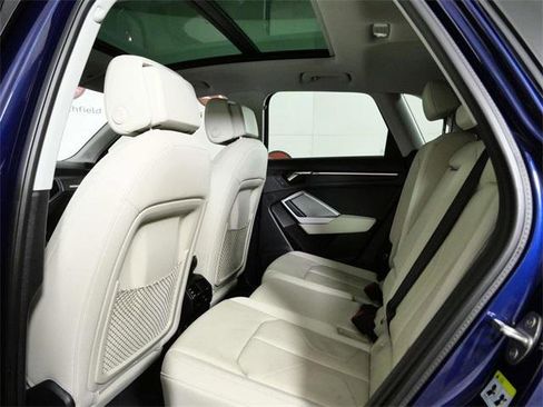 Used 2024 Audi Q3 2.0T Premium Plus image 14