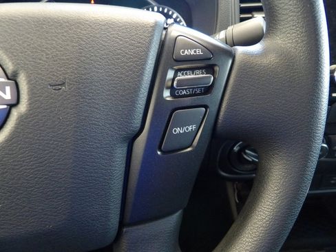 Used 2022 Nissan Frontier S image 27